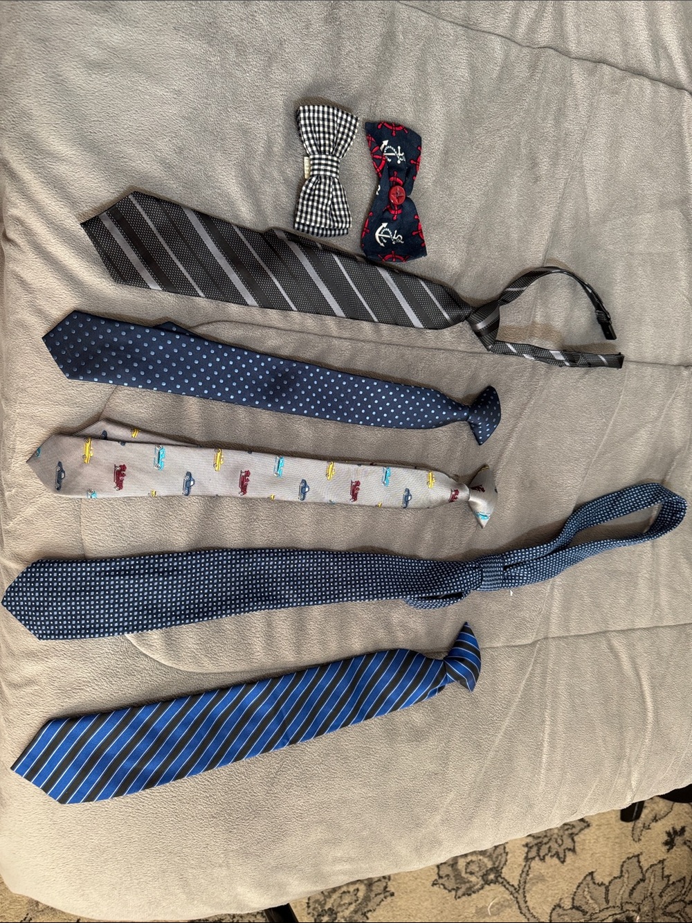 Boys formal & casual Patterned 2 bow & 5 neck Tie Classic Asstd Styles 7-14 Y